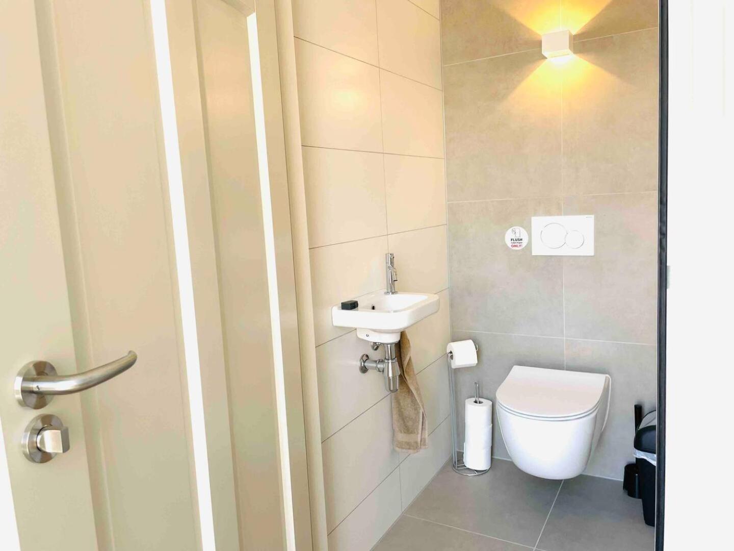 New Apartment In City Centre Large Oirschot Luaran gambar